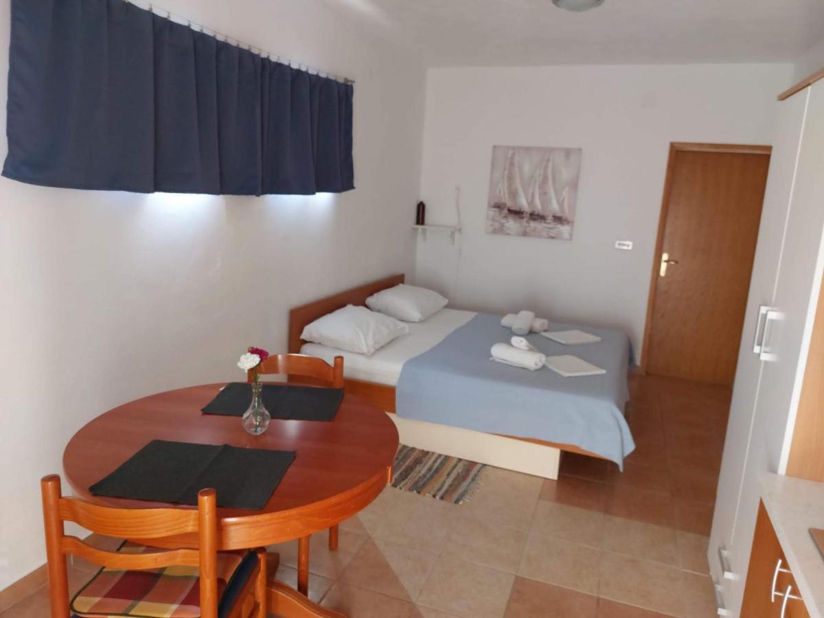 Apartments Burcul Pag Pag Town Zewnętrze zdjęcie
