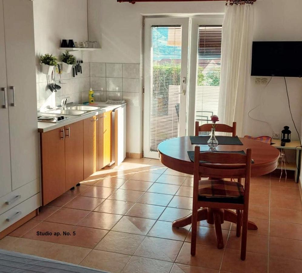 Apartments Burcul Pag Pag Town Zewnętrze zdjęcie