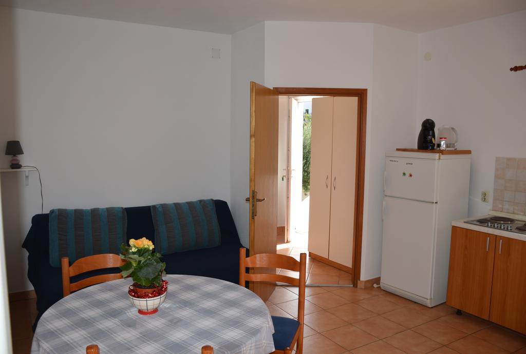 Apartments Burcul Pag Pag Town Zewnętrze zdjęcie